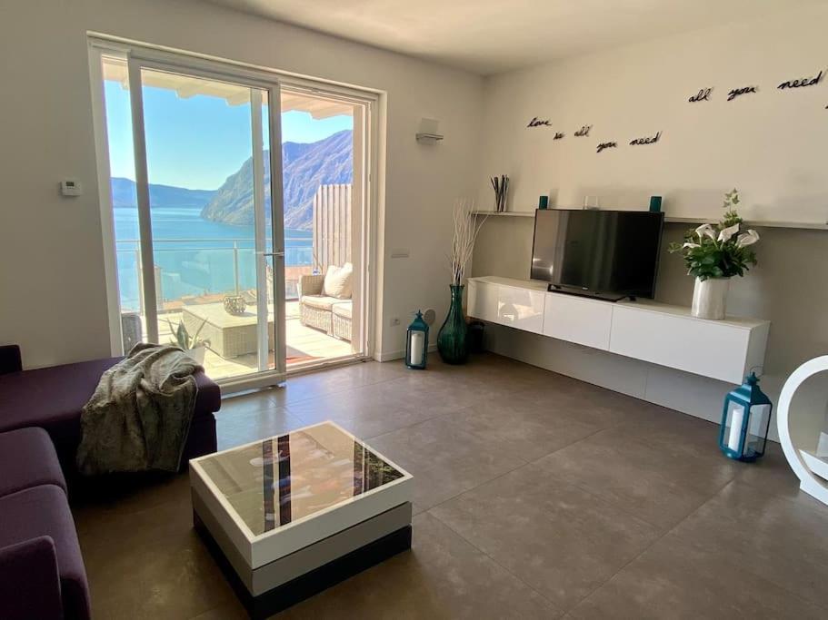 Piccolo Paradiso Vista Lago Con Piscina Privata Riva di Solto Εξωτερικό φωτογραφία